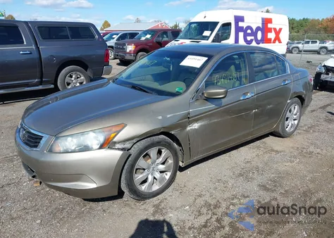 2008 Honda Accord 2.4 Ex-L z USA, uszkodzony, nr VIN 1HGCP26858A149500